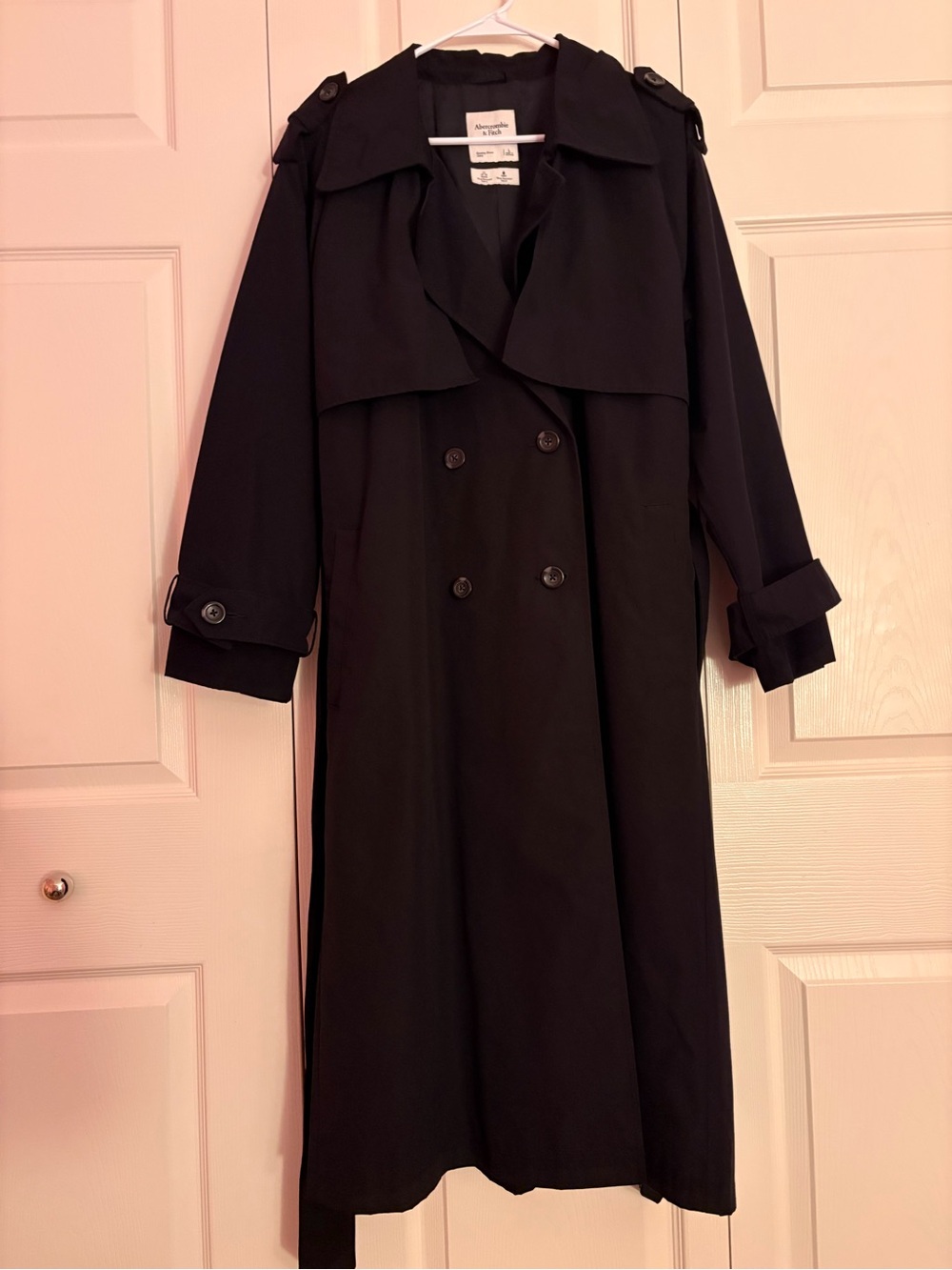 Abercrombie and Fitch Classic Black Trench Coat - Picture 9 of 15